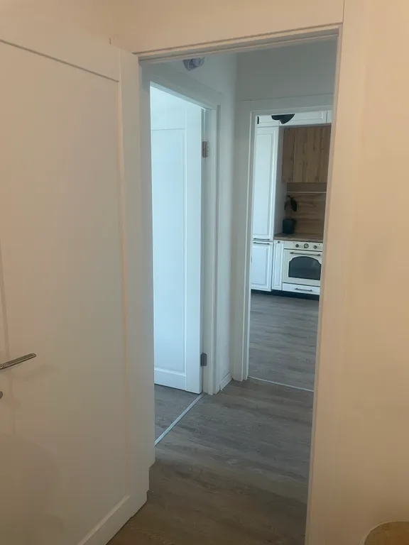 Две комнаты в доступности от метро