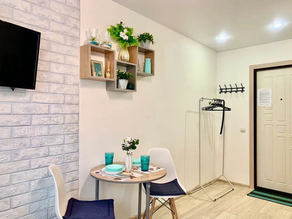 Студия Монстера рядом с жд вокзалом и цирком