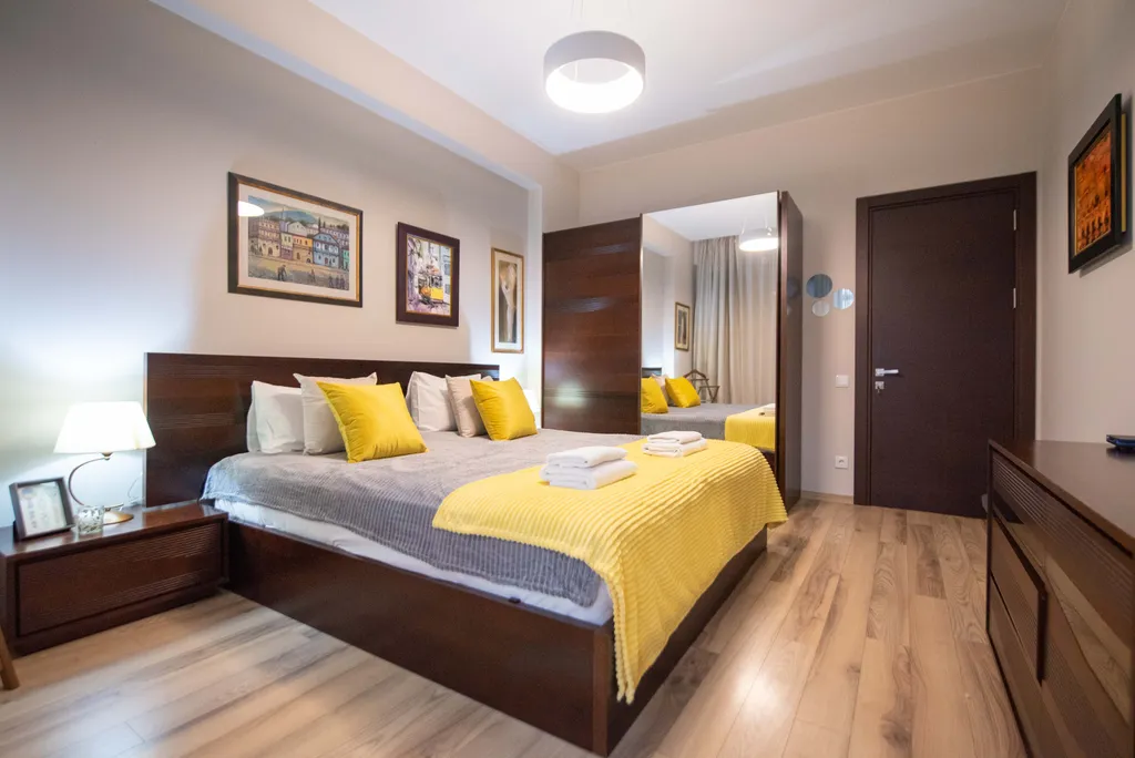 Квартира для семьи в комплексе с детскими площадками