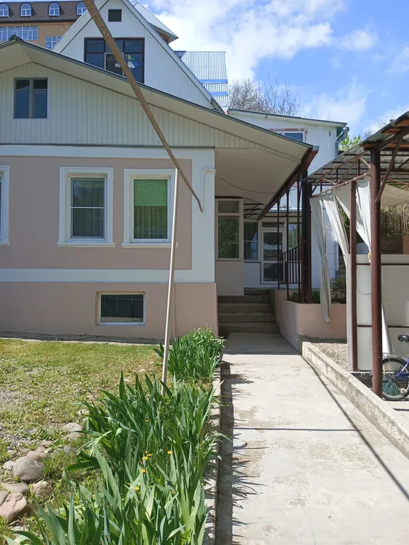 Коттедж Коттедж На тихой улице — Кисловодск