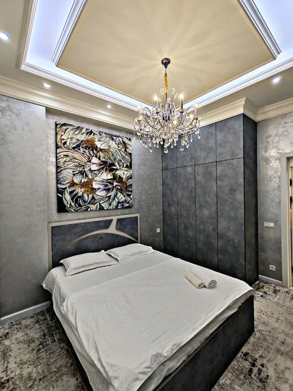 Tashkent Gardens E8-73