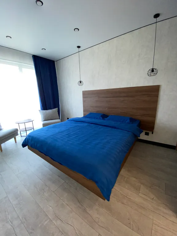 Уютная квартира с парящей кроватью