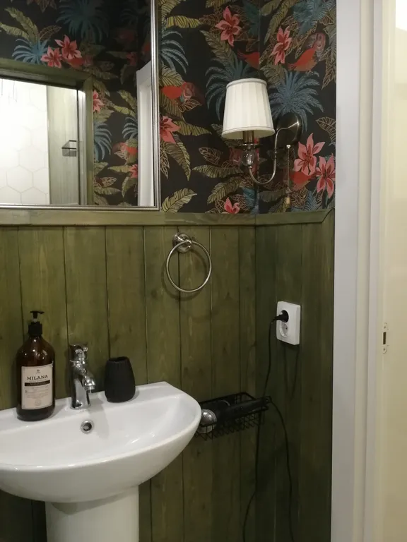 Атмосферная студия с дизайнерским ремонтом