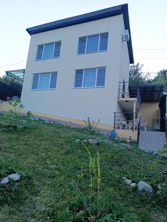 Уютный дом дупликс (правая половина) рядом с морем