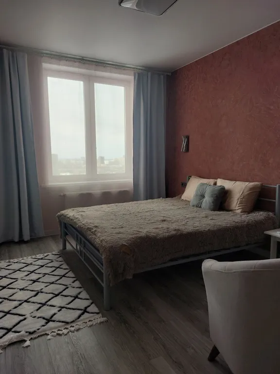 Новая, стильная 2-евро квартира на 22-м этаже с видом на город