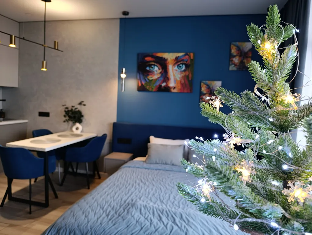 Дизайнерская студия Ls-art-crystal blue с видом на море с 13 этажа