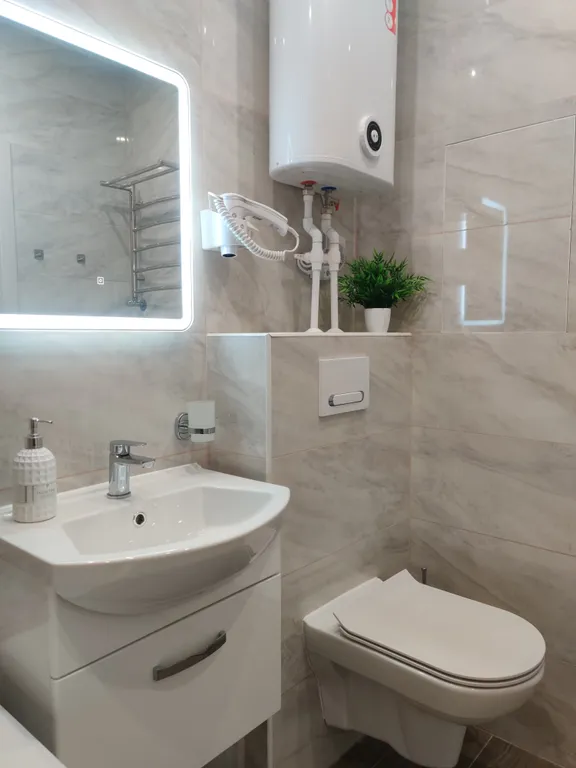 Красивая квартира в новом доме.Рядом ТЦ Сафари, Северный Народный Хор.