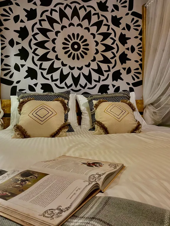 Большая 2-комнатная квартира в центре города с зонами для  фотографий