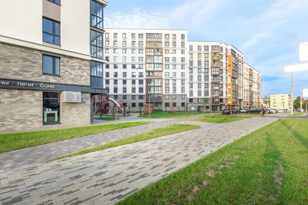 Просторная сочная квартира в новостройке