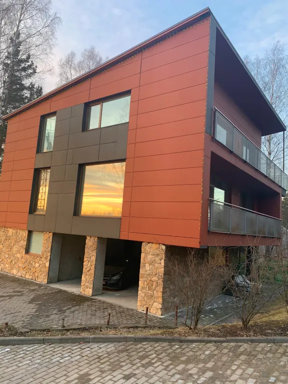 Дом в стиле хай-тэк