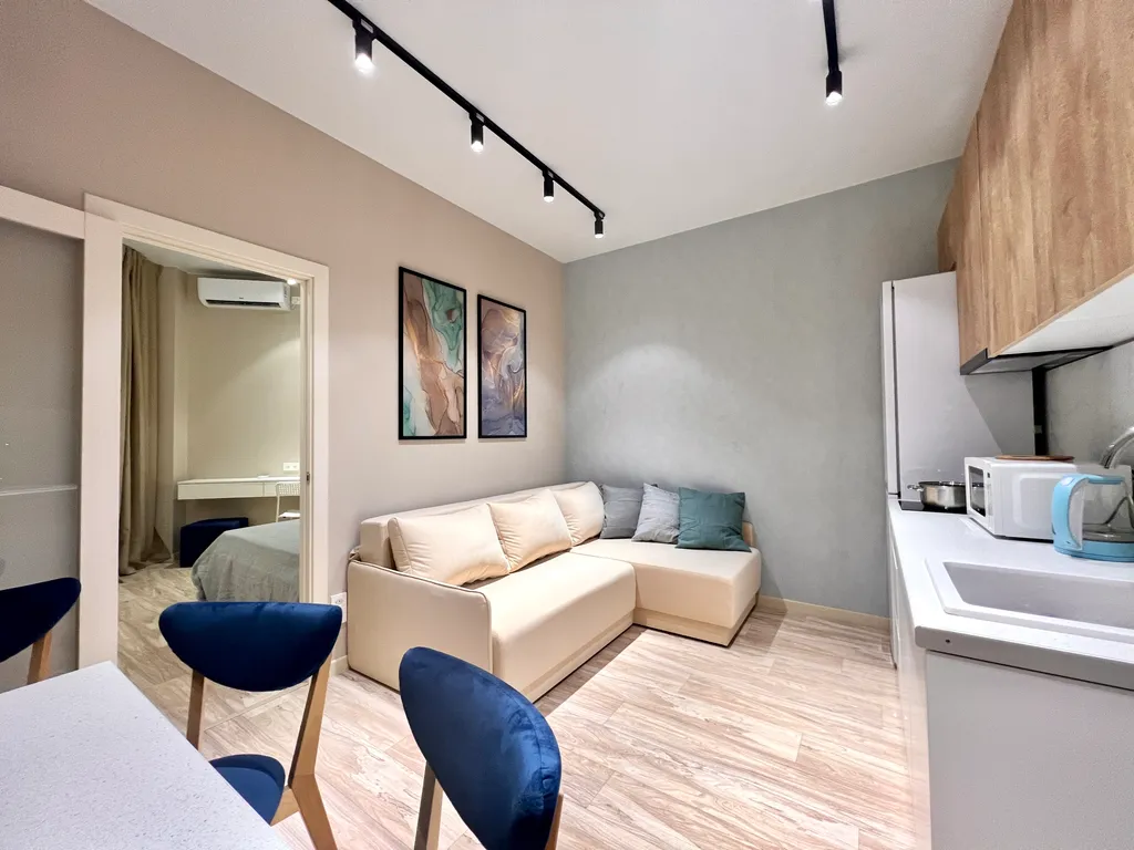 Апартамент у моря с балконом