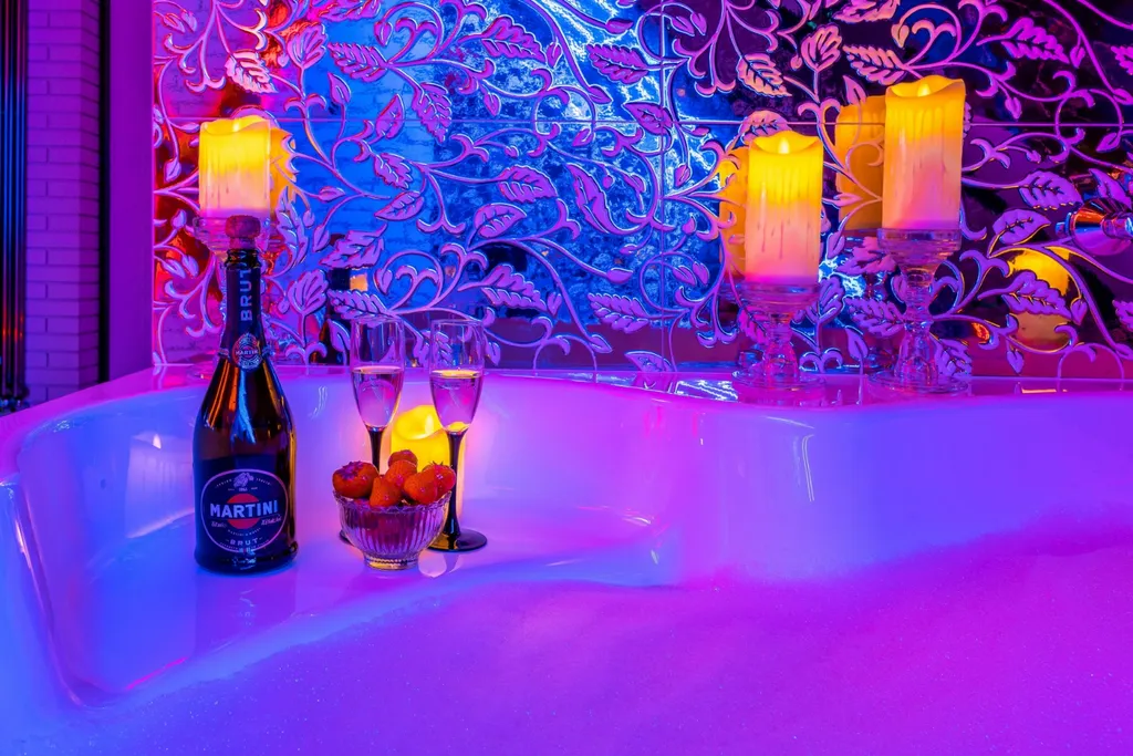 Тематический love апартамент с джакузи