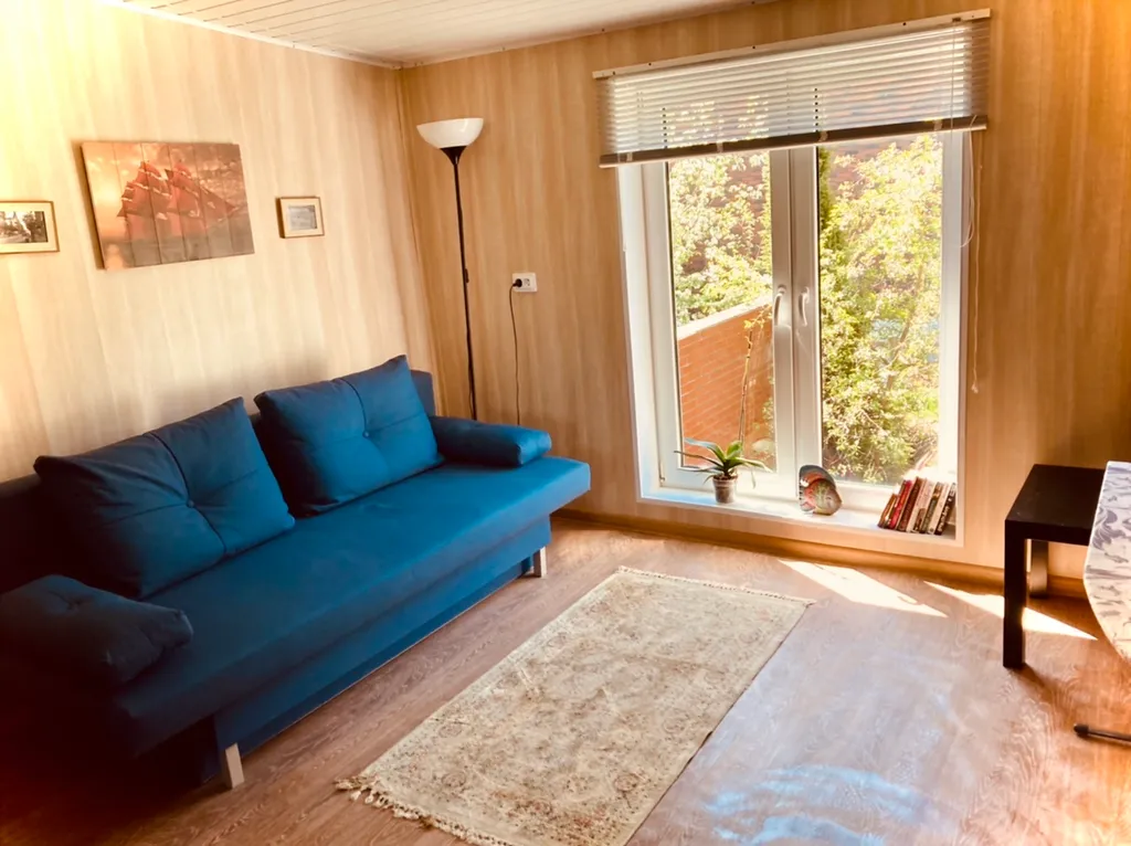 Коттедж Отдельный домик с террасой и зоной барбекю — Калининград