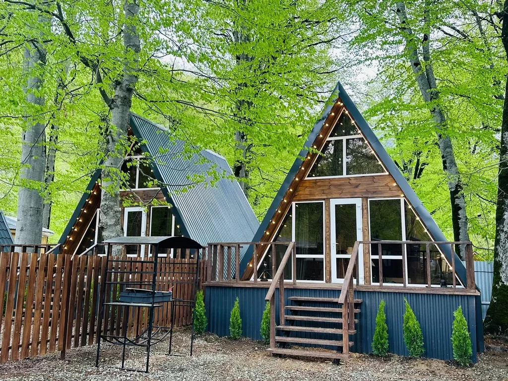 Коттедж Уютный коттедж с видом на горы и лес — Архыз