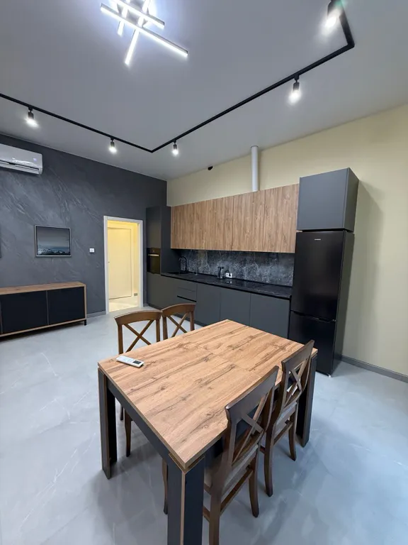 Для компании 6-8 человек Статусный современный гостевой дом