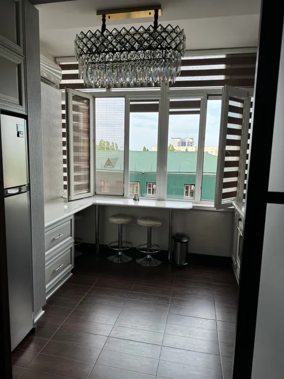 Уютная квартира в центре города с видом на море