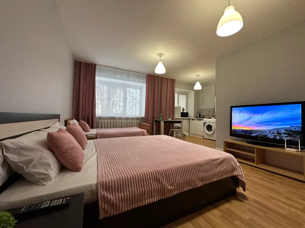 Квартира-студия ЛайкХоум на Челюскинцев 18А — аренда посуточно в Оренбург