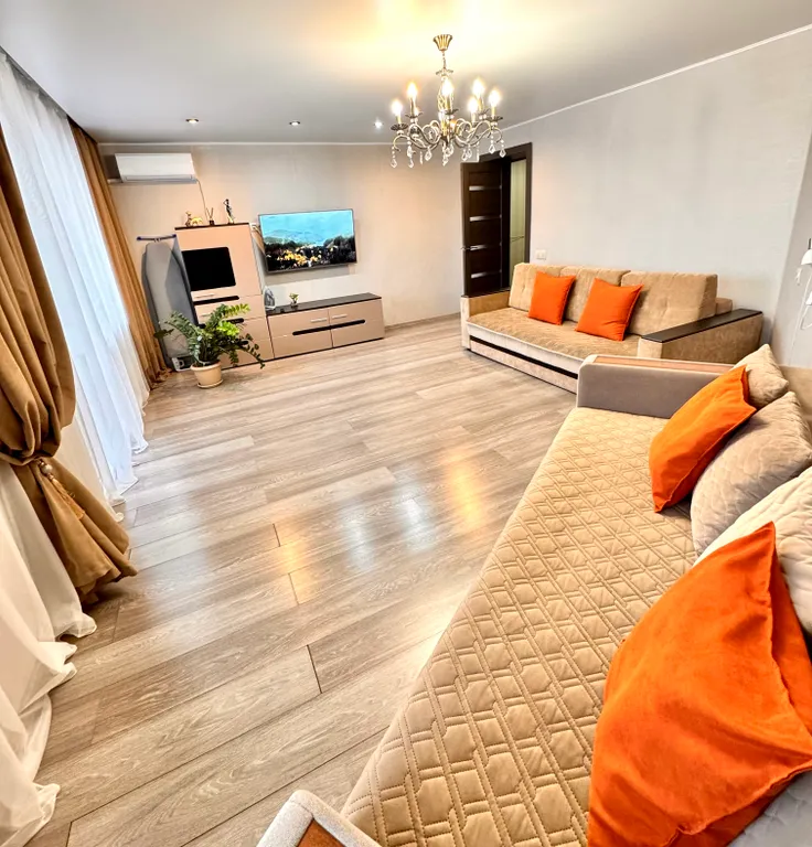 2х комнатная квартира в центре города с хорошим ремонтом