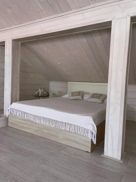 Двухуровневые апартаменты Прованс на круче