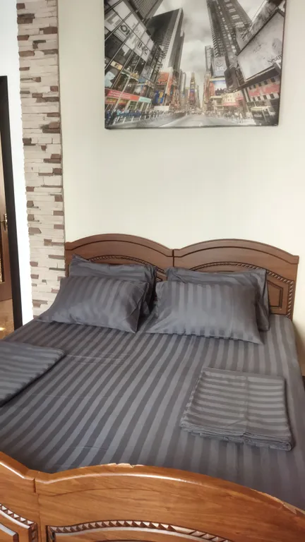 Квартира Четырехместный номер со всеми удобствами, 2 взрослых и 2 ребенка до 10 лет — аренда посуточно в Ольгинка