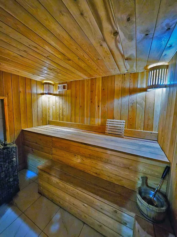 Коттедж Дом на берегу реки с беседкой, пирсом, мангал, купель с подогревом — Краснодар