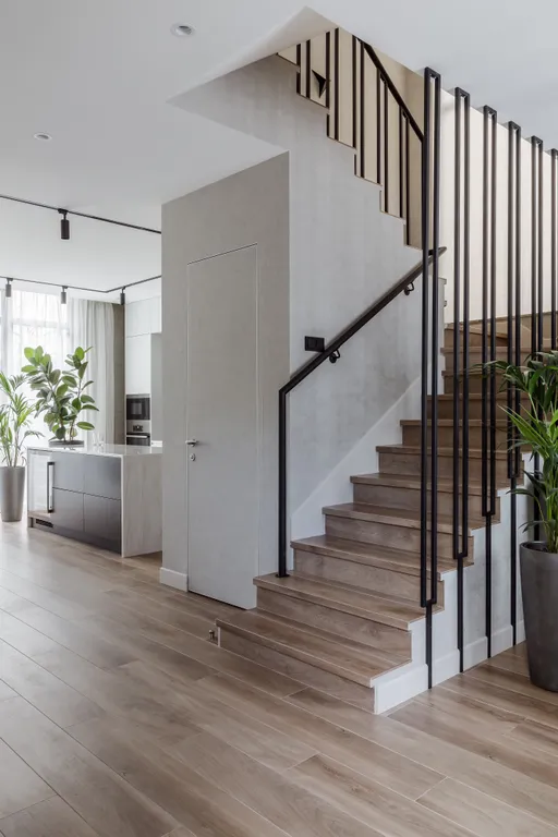 Дизайнерский трёхэтажный дом недалёко от моря