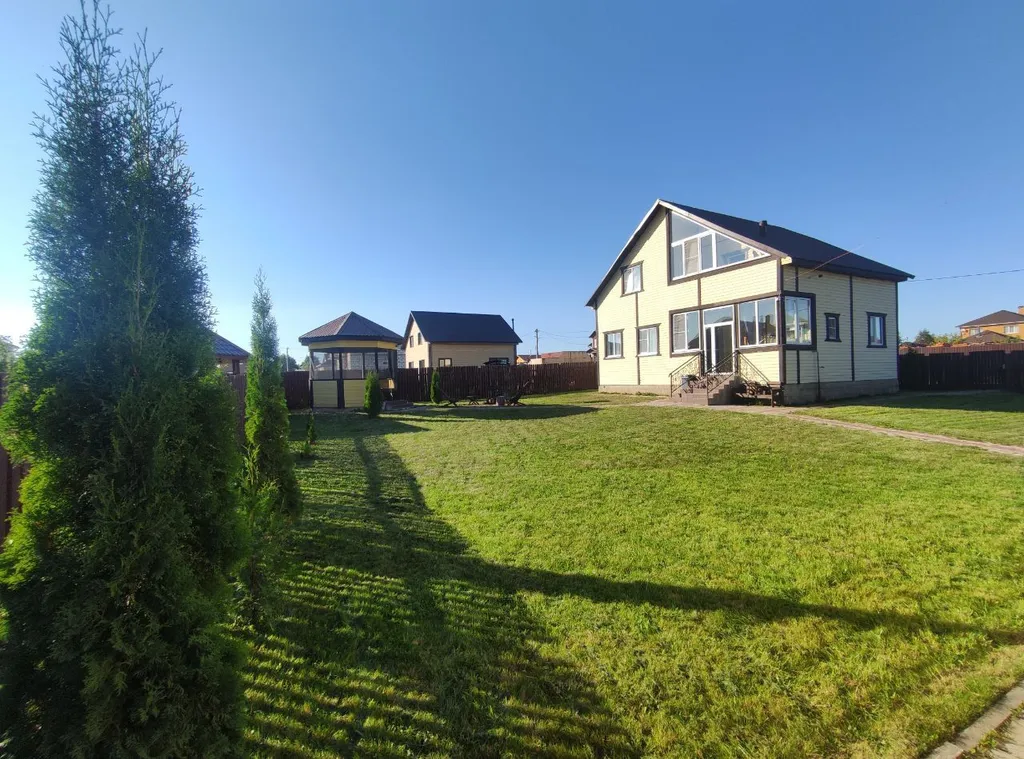 Уютный дом и баня на дровах с рядом озером