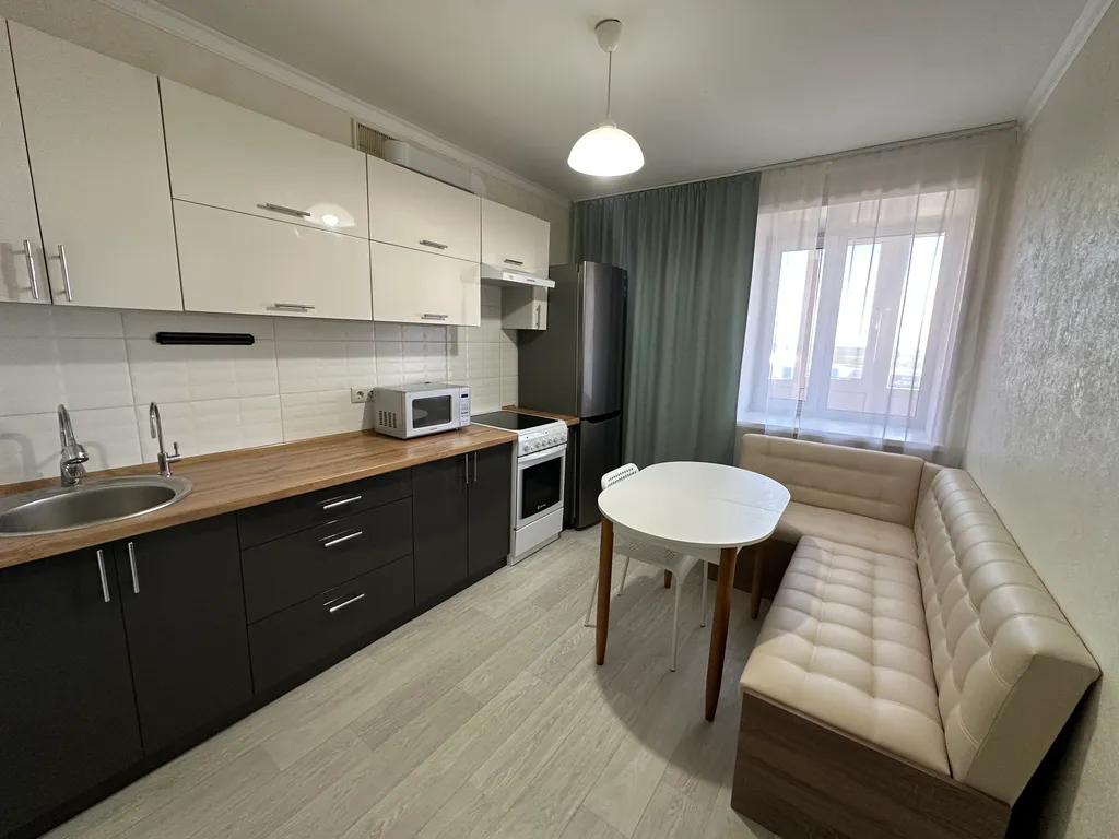 2-комнатная квартира в новостройке на Жабаева