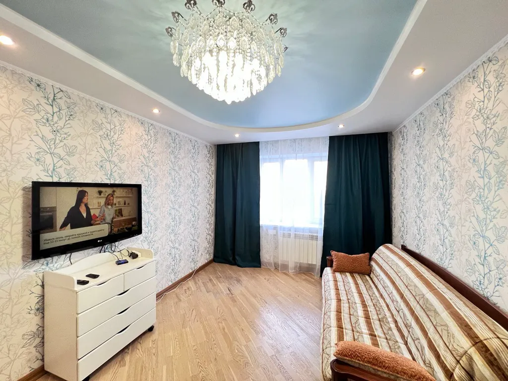 Двухкомнатная, БОЛЬШАЯ, ЦЕНТР