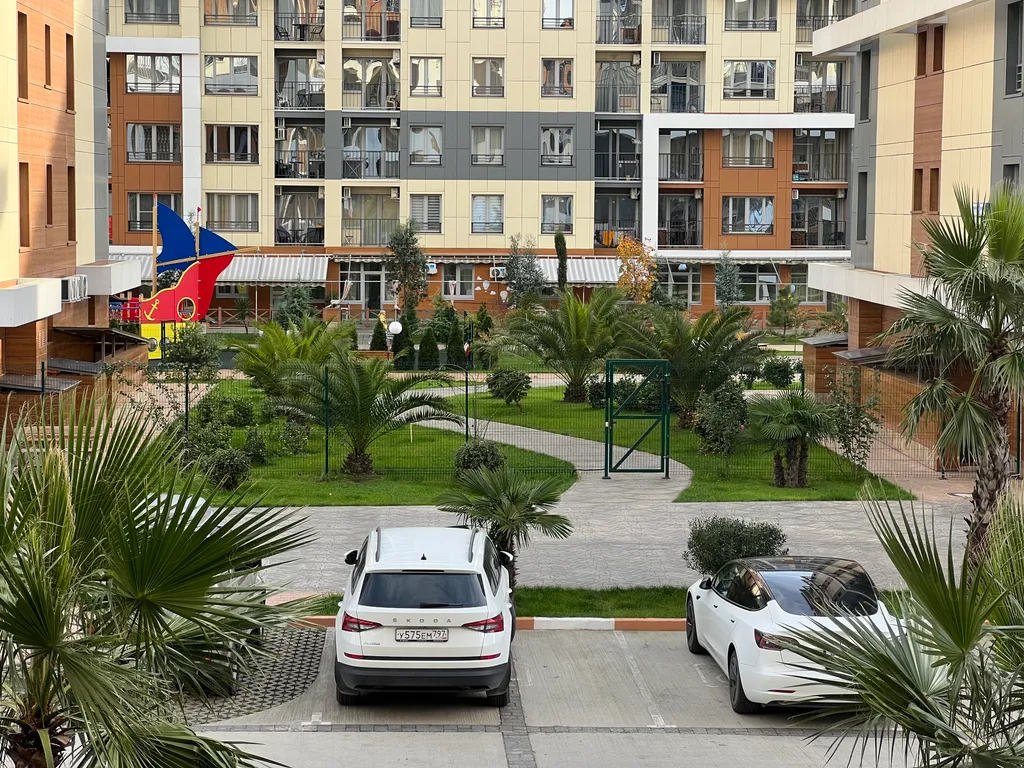 Просторный стильный апартамент на первой береговой линии