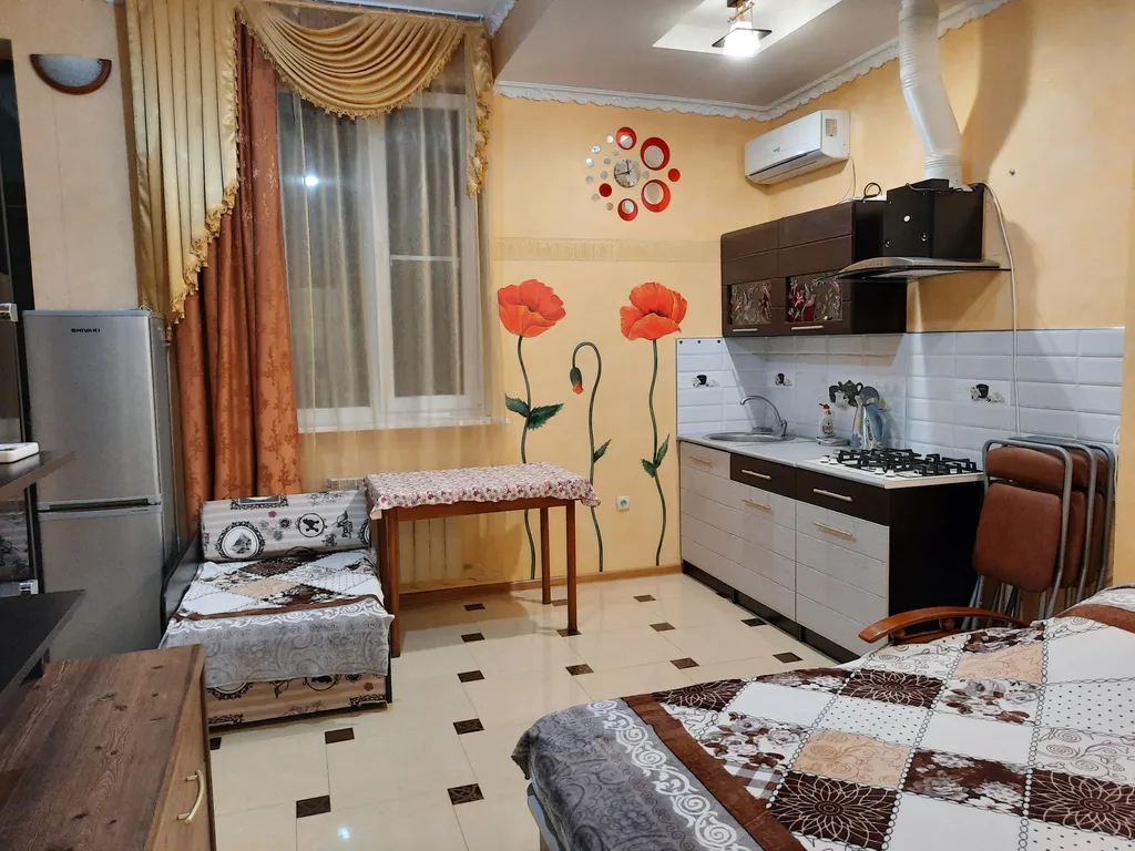 Квартира Студия в частном доме — Лазаревское