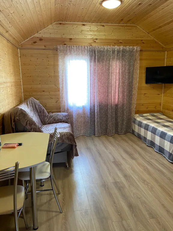 Новый двухэтажный коттедж — аренда посуточно в Судак