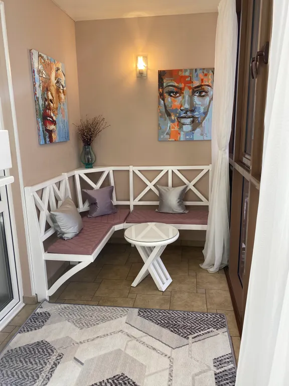 Студия на берегу Волги