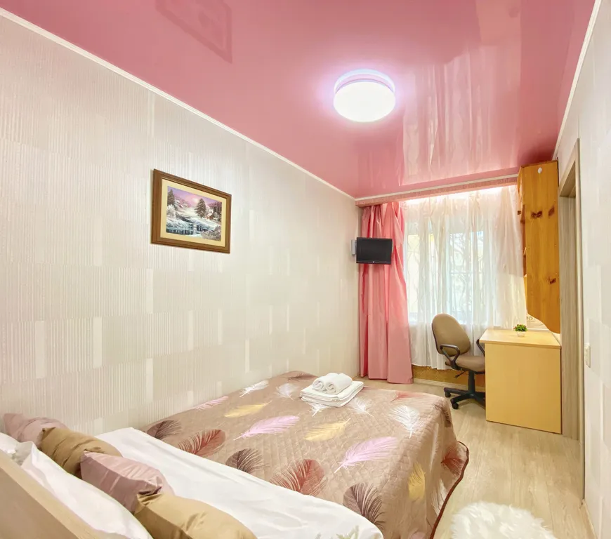 Квартира Квартира Комфортный апартамент Апарт-Комфорт в центре с рабочей зоной — Ярославль