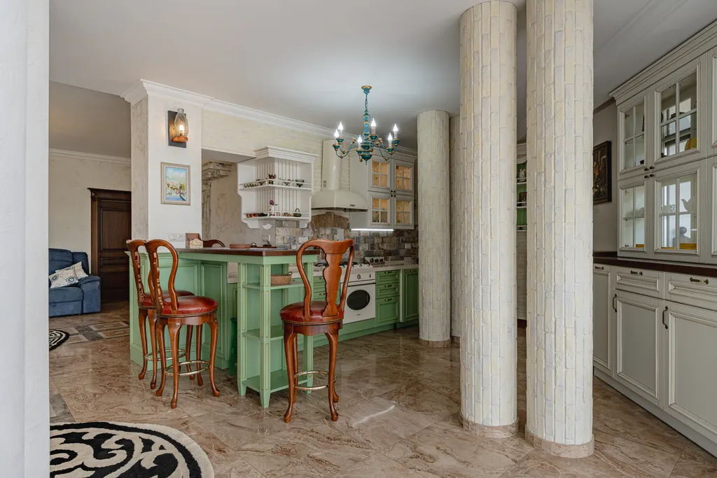 Красивый дом Азазель с сауной и с видом на море и горы