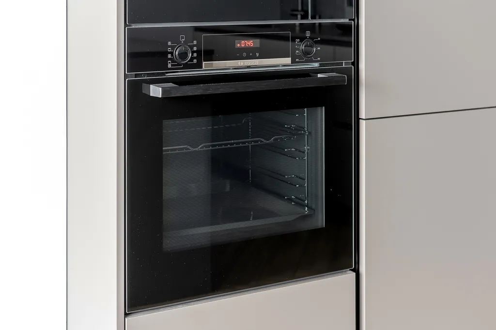 Панорамный апартамент с шикарным видом на море и золотой мост