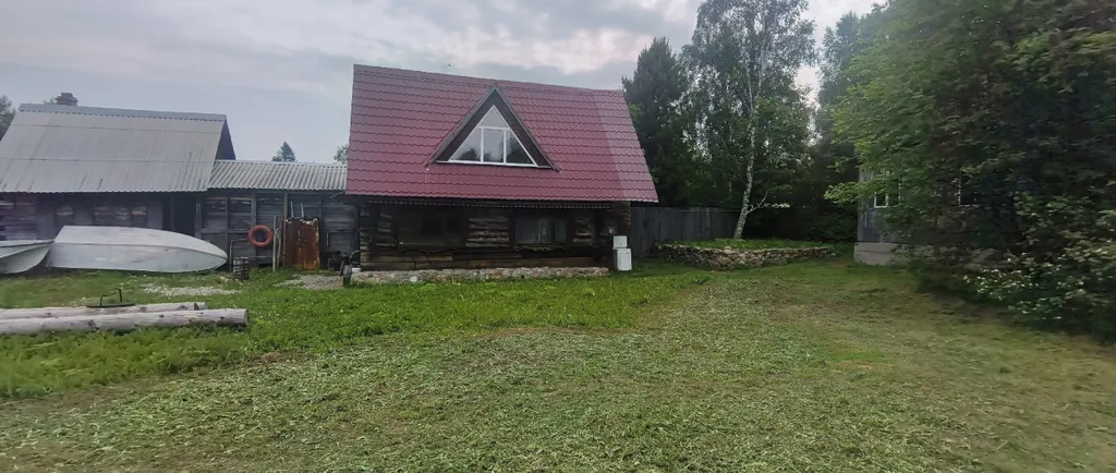 Дом на первой линии озера Байкал