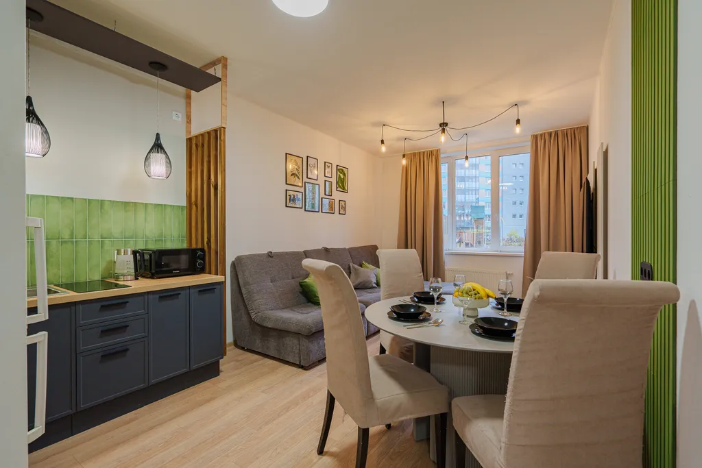 Большая квартира рядом с Аквапарком и СК Уктус