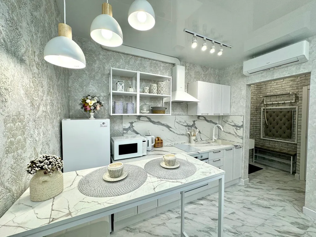 Апартаменты в античном стиле, гармония прошлого и настоящего