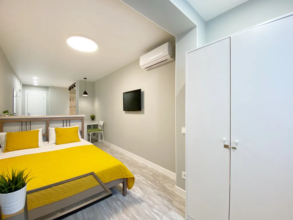 Новая стильная квартира-студия на Второй речке