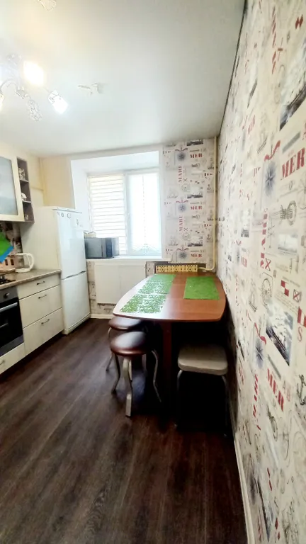 Трёхкомнатная квартира в районе жд вокзала