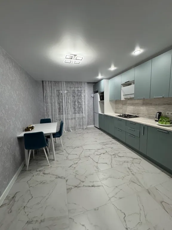 Светлая двухкомнатная квартира с новым ремонтом — аренда посуточно в Борисовичи