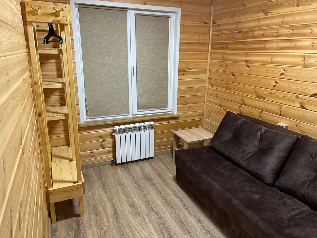 Дом с баней возле источников