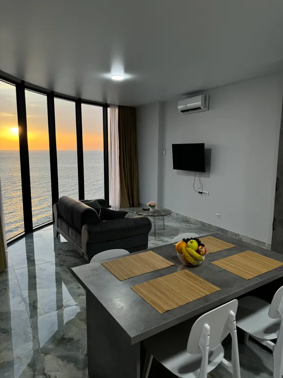 Tropical garden apartments