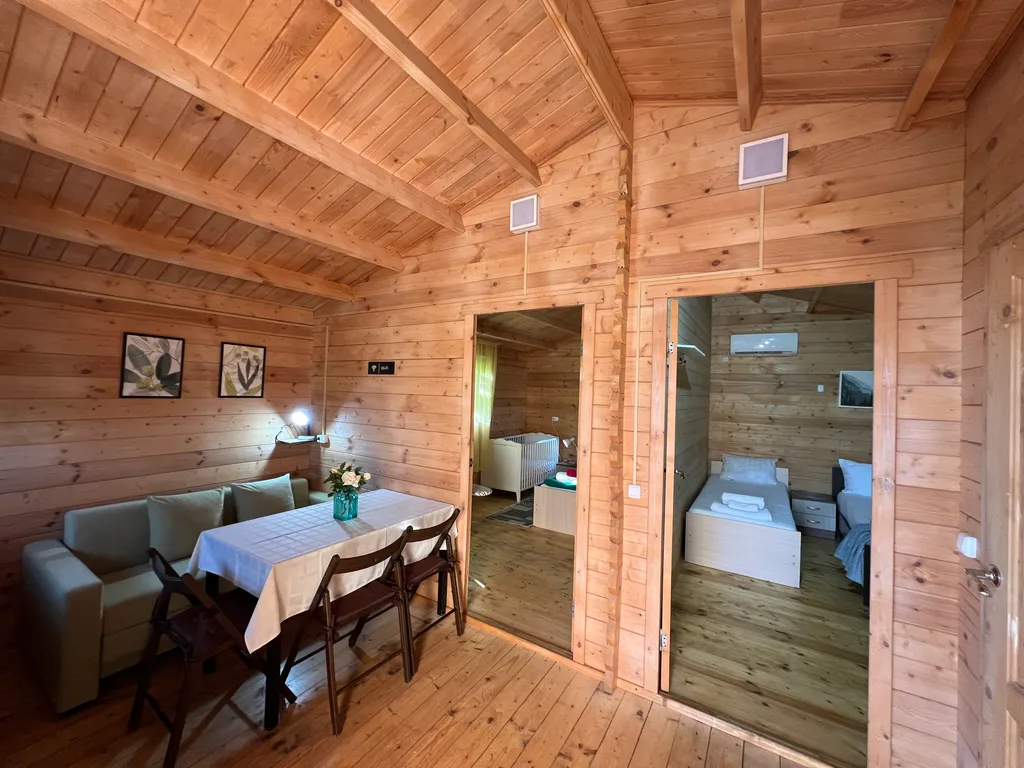 Уютный эко-коттедж под ключ Домик в деревне