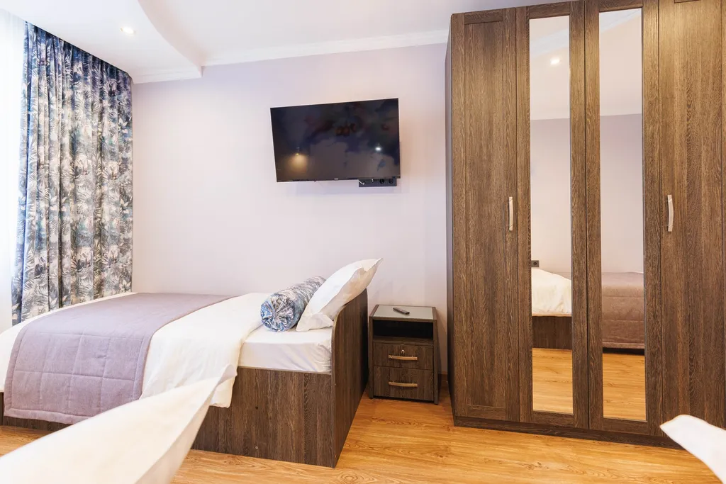 4-комнатная Квартира