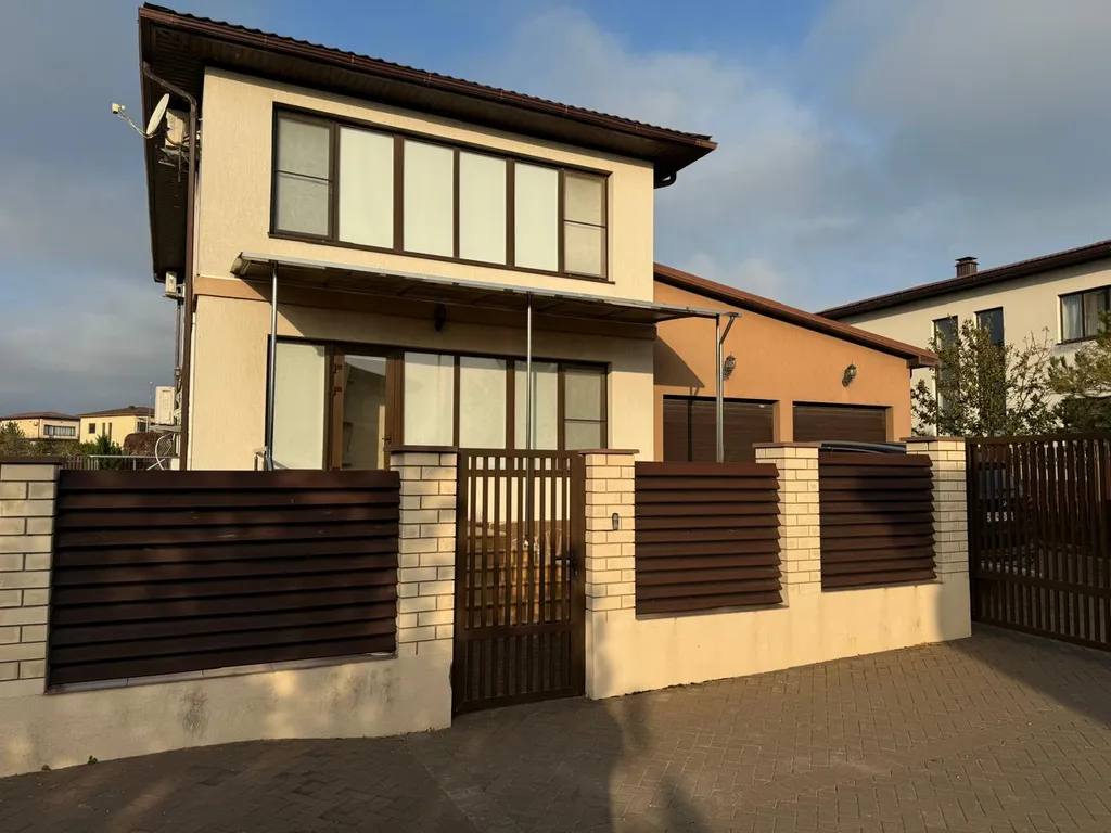 Коттедж 5-комнатный Дом — аренда посуточно в За Родину