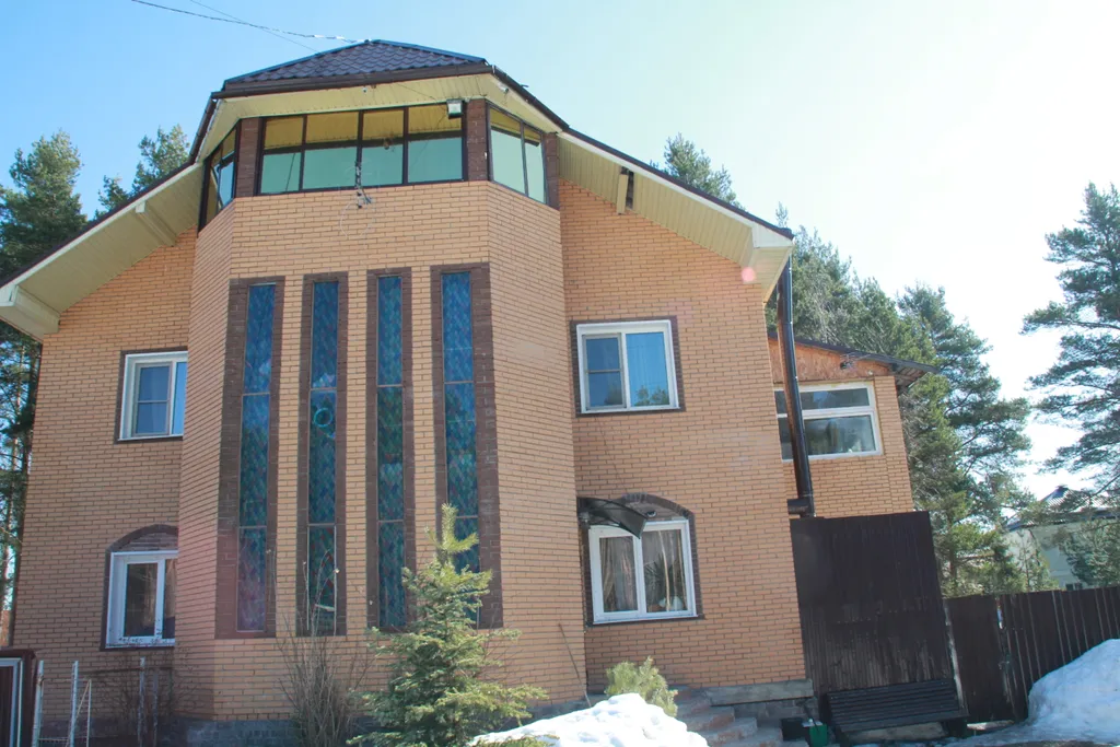 Коттедж Дом ,баня, купель-чан и сауна для вашего идеального отдыха — Донино