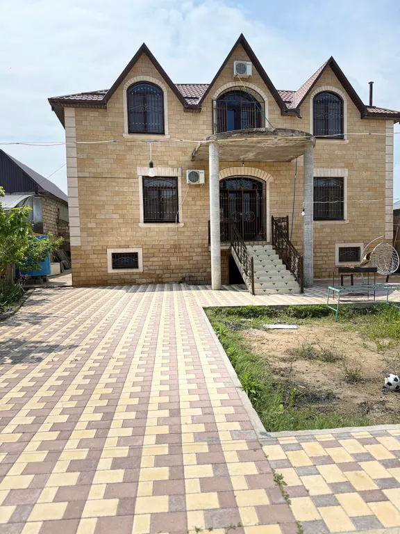 Уютная дача на берегу Каспийского моря