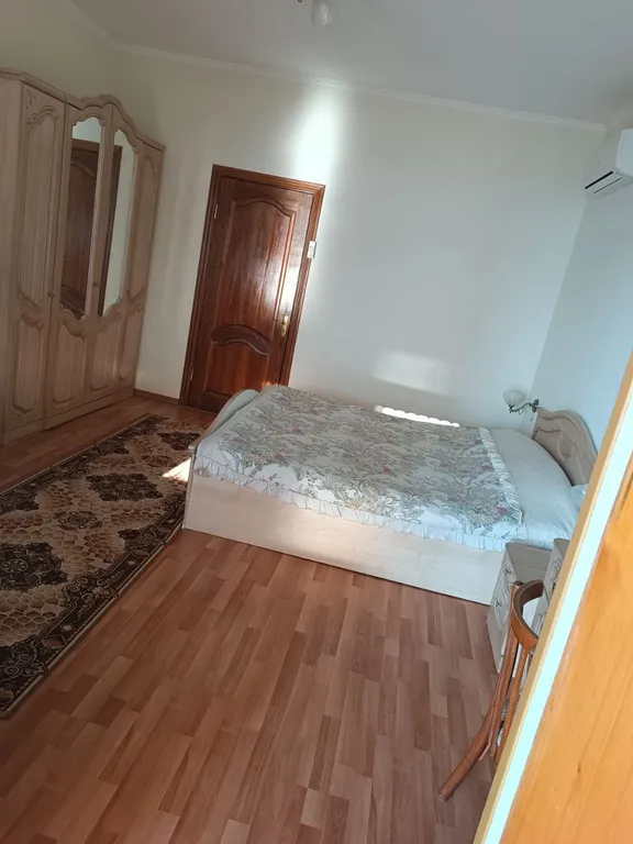 Квартира Комната на троих человек с видом на море — аренда посуточно в Гагра